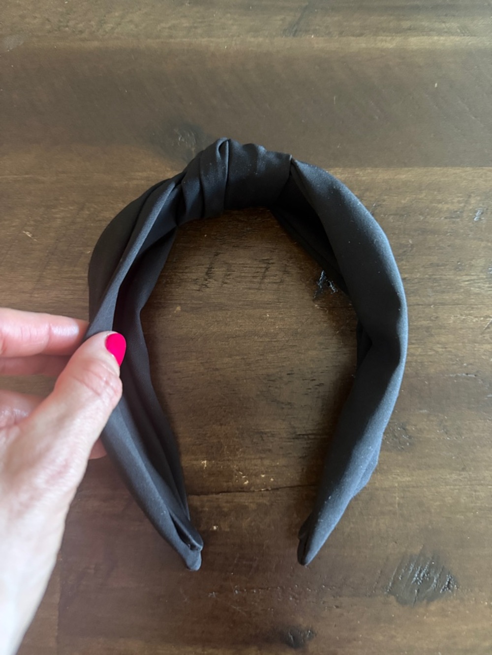 Classic Black Knot Headband - Women's Accessory